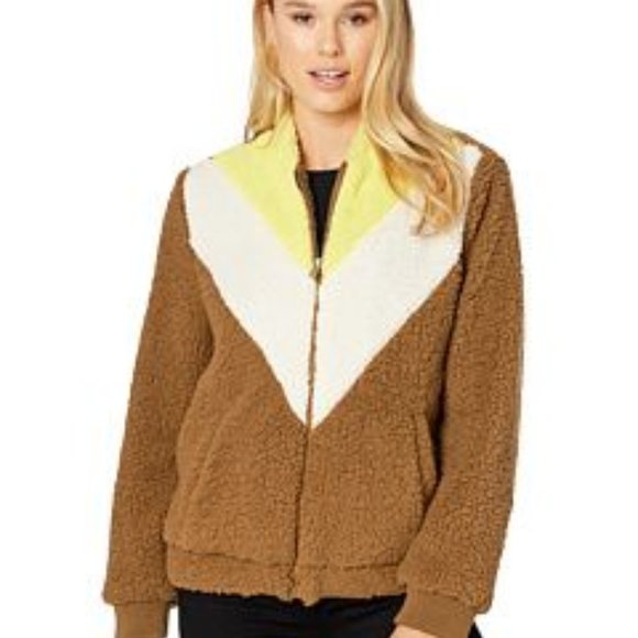 UGG Annalise Faux Shearling Teddy Jacket - Picture 2 of 9
